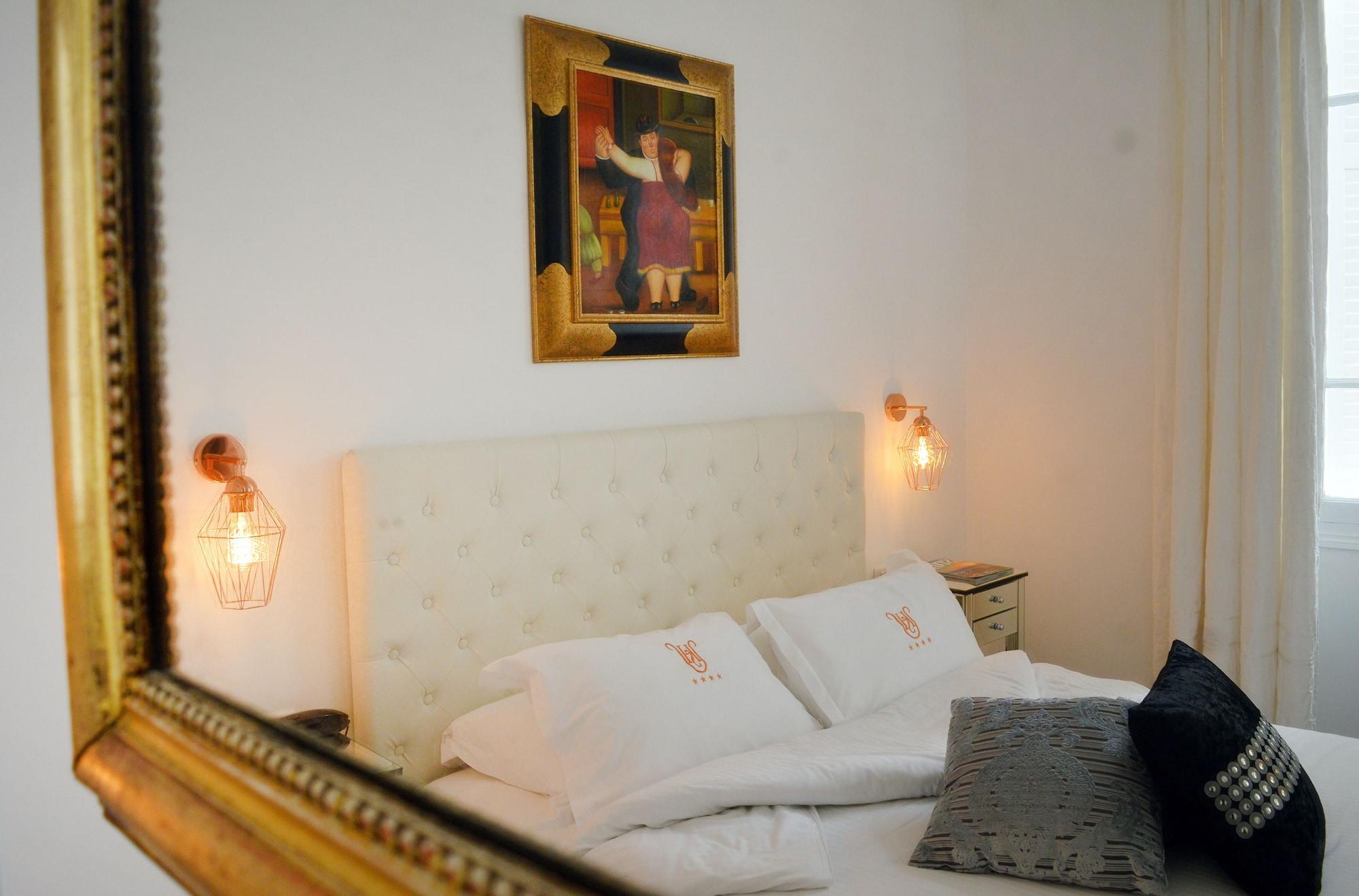 Hotel La Villa Sainte Valerie Adults Only Juan-les-Pins Bagian luar foto