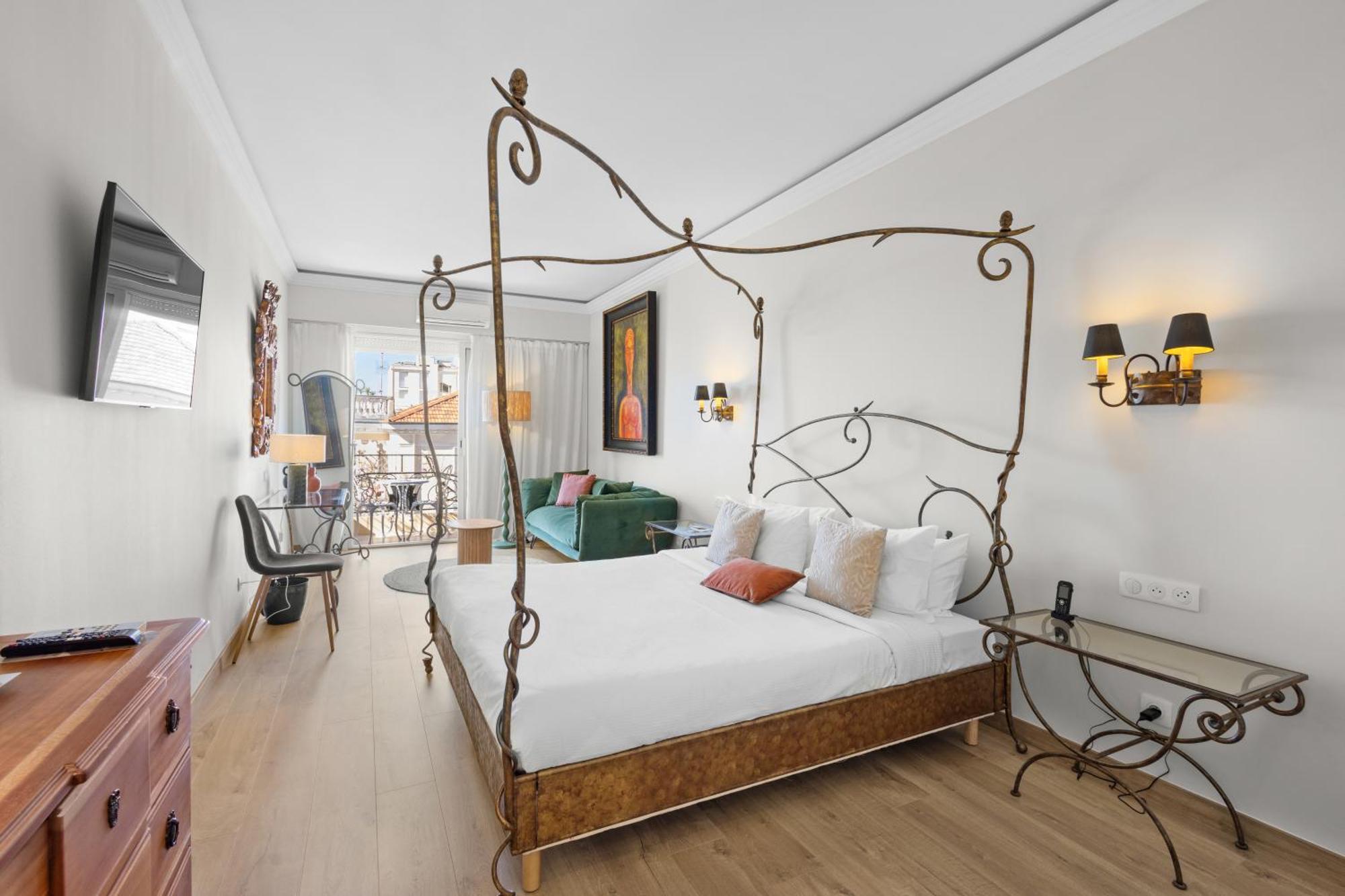 Hotel La Villa Sainte Valerie Adults Only Juan-les-Pins Bagian luar foto