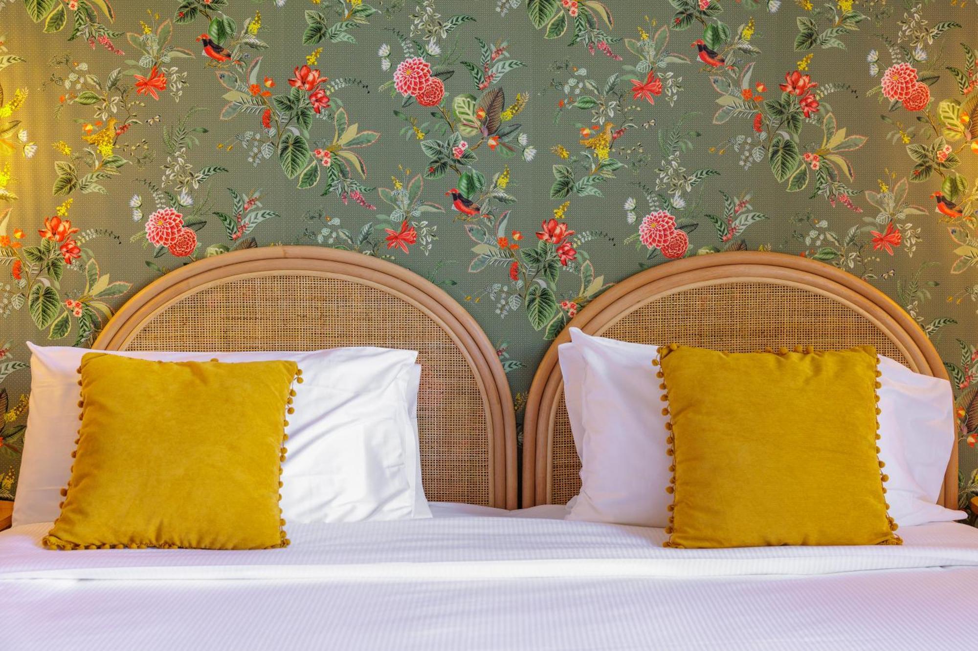 Hotel La Villa Sainte Valerie Adults Only Juan-les-Pins Bagian luar foto