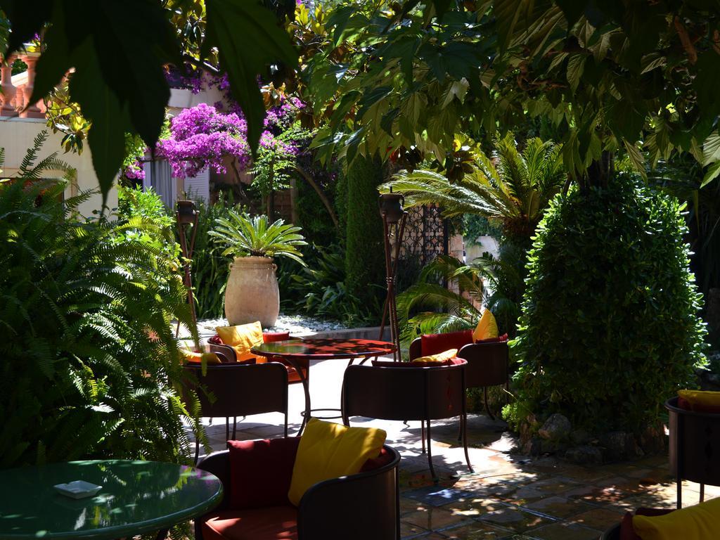 Hotel La Villa Sainte Valerie Adults Only Juan-les-Pins Bagian luar foto