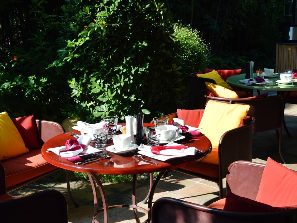 Hotel La Villa Sainte Valerie Adults Only Juan-les-Pins Bagian luar foto