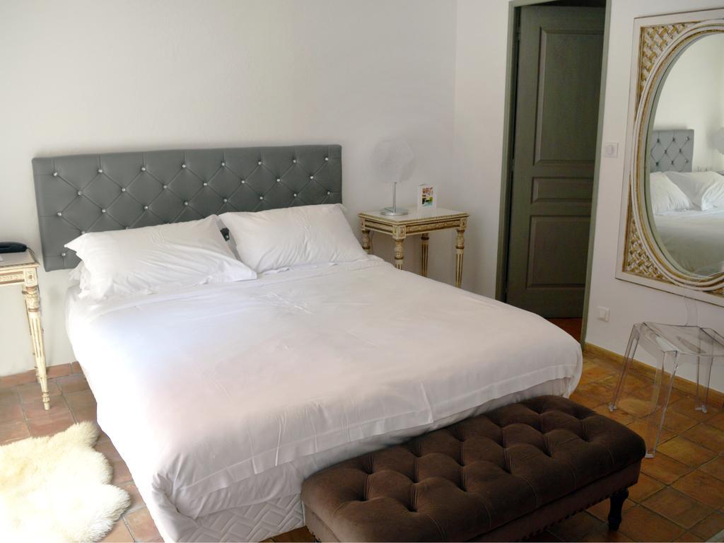 Hotel La Villa Sainte Valerie Adults Only Juan-les-Pins Bagian luar foto